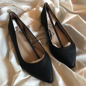 Express Black Textured Pointed Toe Flats